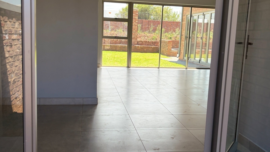  Bedroom Property for Sale in Vyfhoek A H North West